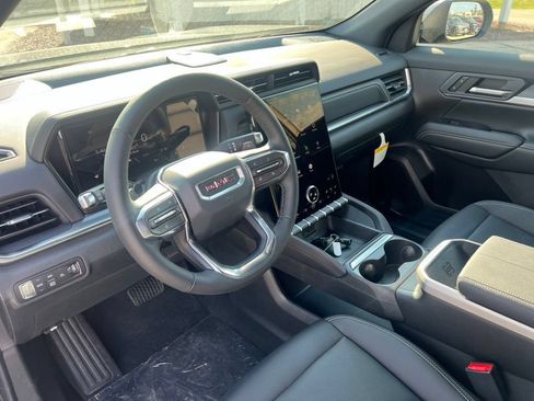 New 2026 GMC Terrain Elevation w/ Elevation Premium Package AWD/4WD image 18