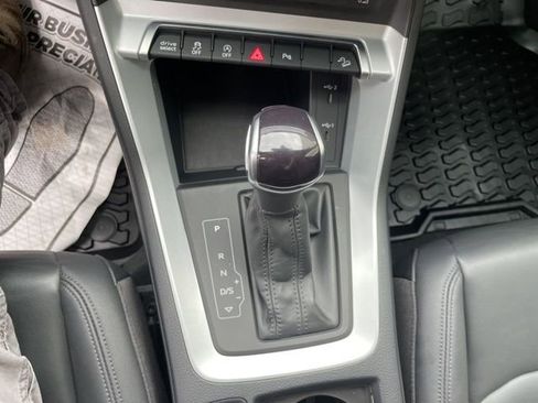 Used 2022 Audi Q3 2.0T Premium image 13