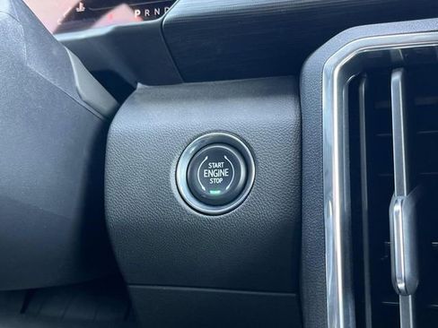 New 2025 GMC Acadia Elevation w/ Elevation Premium Package FWD image 40
