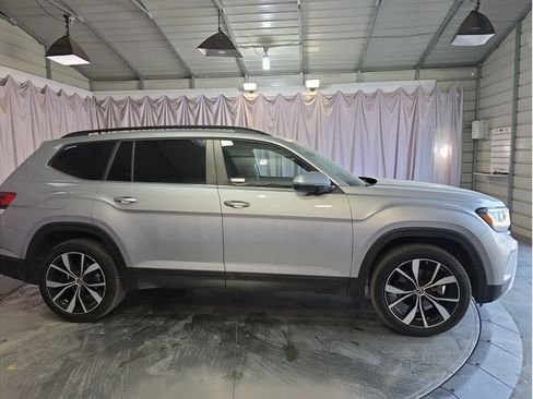 Used 2021 Volkswagen Atlas S image 7
