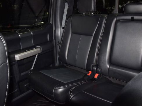 Used 2020 Ford F150 Lariat RWD image 19