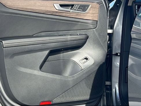 New 2026 Volkswagen Atlas SEL Premium R-Line image 23