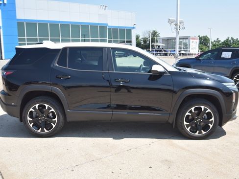 New 2026 Chevrolet Equinox LT w/ Convenience Package II image 3