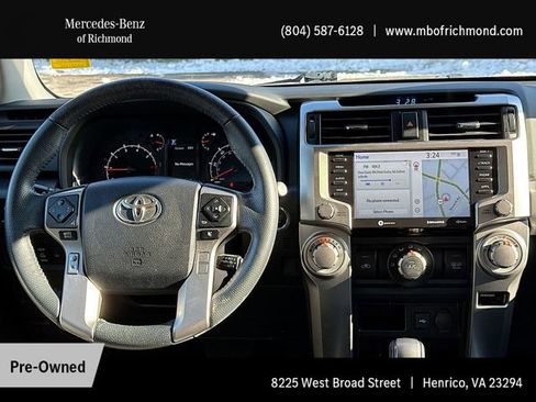 Used 2022 Toyota 4Runner SR5 Premium w/ Moonroof Package image 16