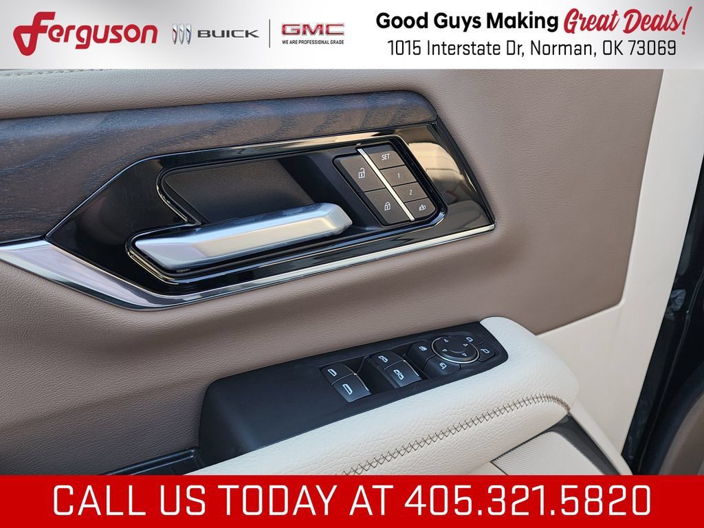 New 2026 GMC Yukon Denali w/ Denali Reserve Package AWD/4WD image 13
