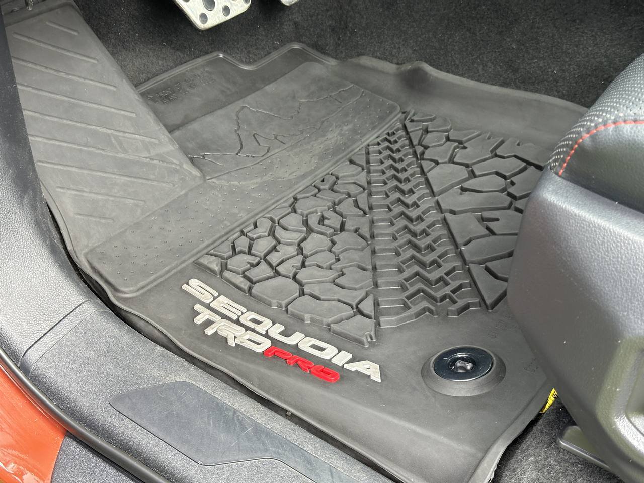 Used 2024 Toyota Sequoia TRD Pro AWD/4WD image 21