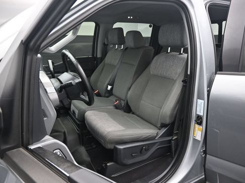 Used 2023 Ford F150 XLT w/ Equipment Group 302A High RWD image 9