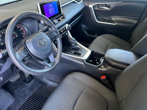 Certified 2024 Toyota RAV4 XLE FWD image 9