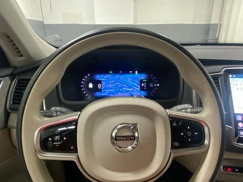 Used 2025 Volvo XC90 T8 Core w/ Climate Package AWD/4WD image 15