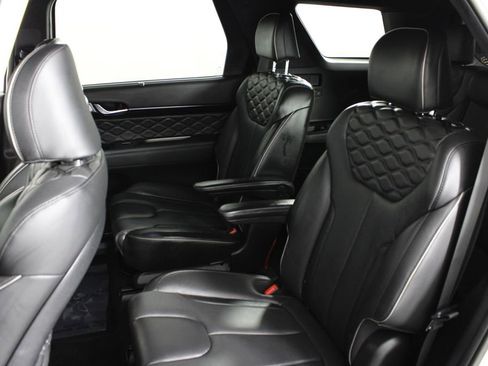 Used 2022 Hyundai Palisade Calligraphy image 22