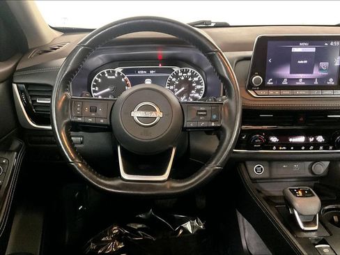 Used 2023 Nissan Rogue SL image 5