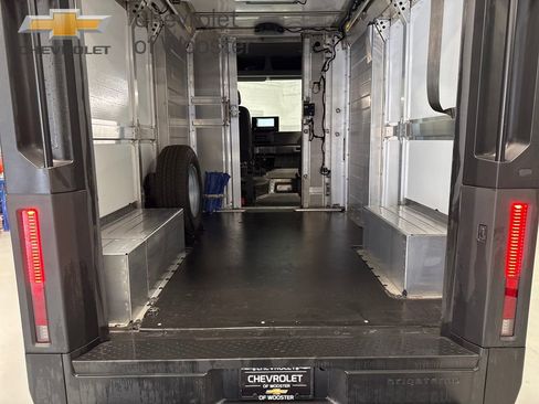 Used 2025 Chevrolet Brightdrop 400 w/ Battery Pack, Max Range image 29