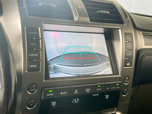 Used 2020 Lexus GX 460 Premium image 14