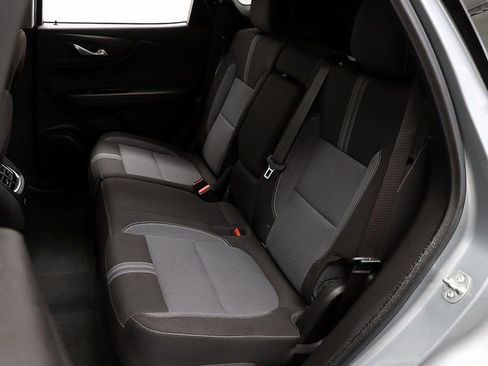 Used 2024 Chevrolet Blazer LT image 11