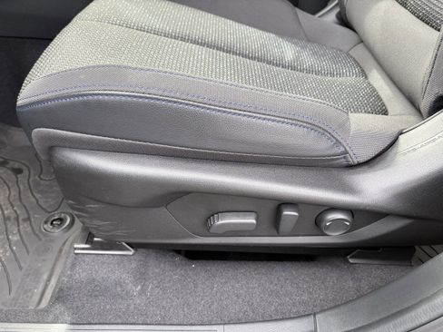 Certified 2025 Subaru Forester Premium w/ Convenience Package #1 image 28