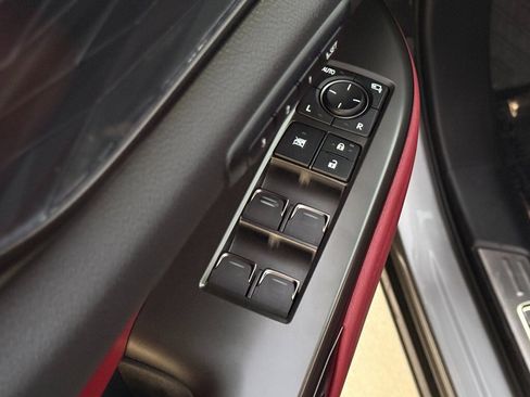 Certified 2025 Lexus NX 250 FWD w/ Premium Package image 29