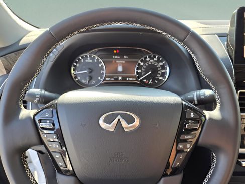 Used 2023 INFINITI QX80 Premium Select w/ Cargo Package AWD/4WD image 23