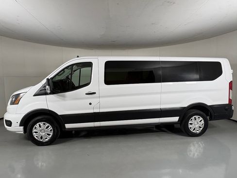 Used 2024 Ford Transit 350 XLT RWD image 5