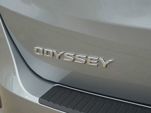 Certified 2026 Honda Odyssey EX-L image 8