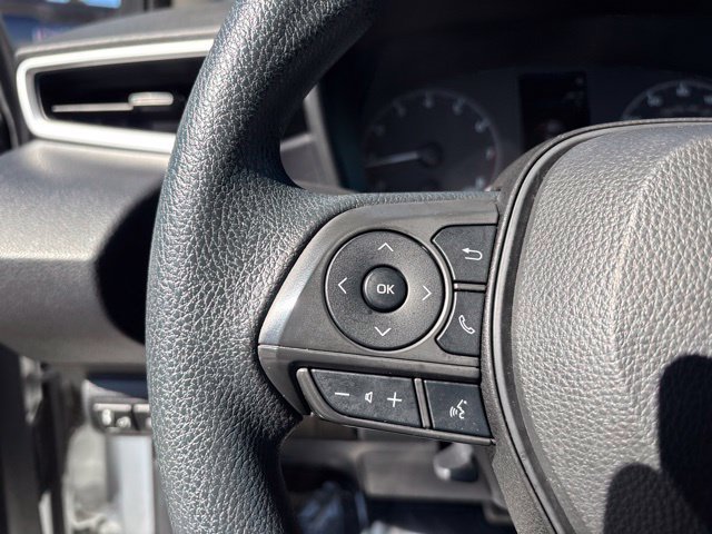 Used 2024 Toyota Corolla LE FWD image 18