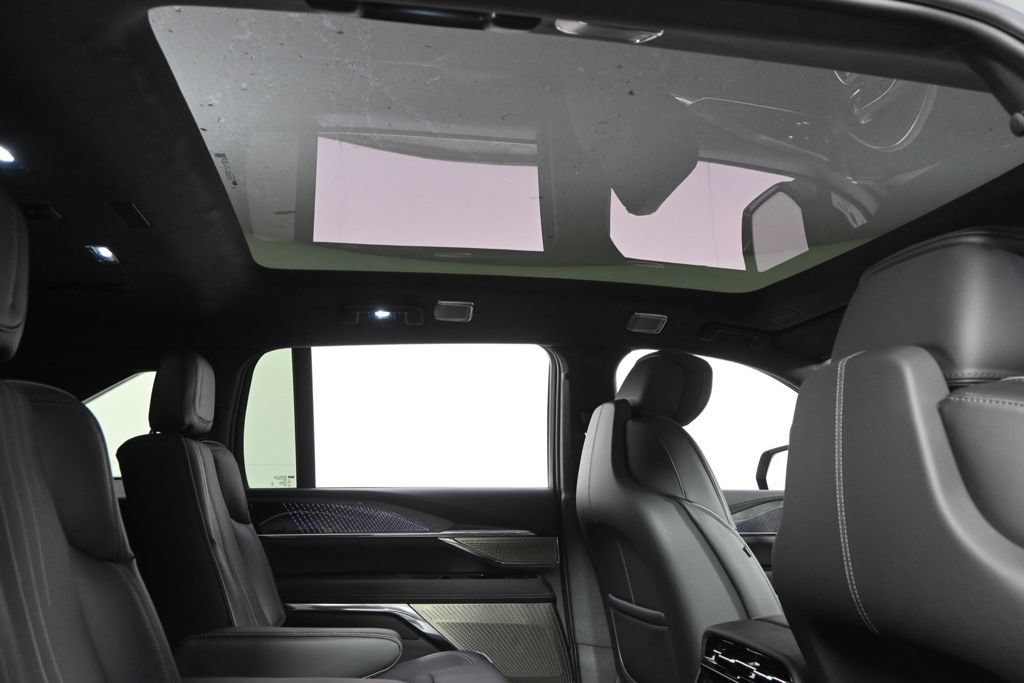 New 2026 Cadillac Escalade IQ Sport 2 w/ LPO, ONYX Package AWD/4WD image 17