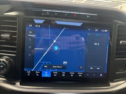 Used 2024 Ford F150 Platinum image 48