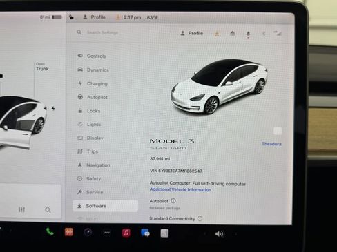 Used 2021 Tesla Model 3 Standard Range Plus image 19