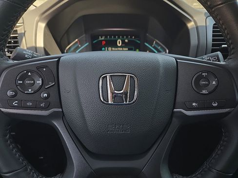 Used 2024 Honda Odyssey EX-L image 19