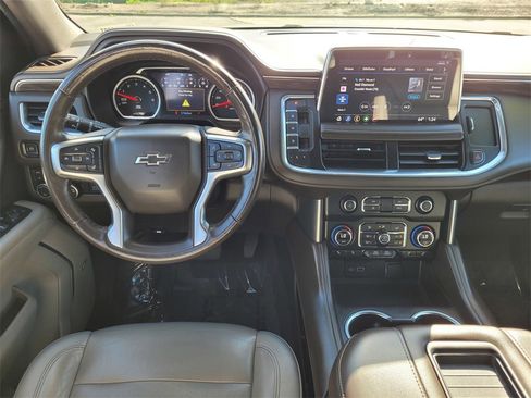 Used 2021 Chevrolet Tahoe Z71 w/ Z71 Off-Road Package image 11