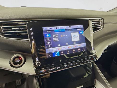 Used 2025 Jeep Wagoneer Series II image 14