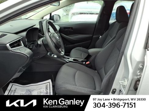 Used 2022 Toyota Corolla LE FWD image 9