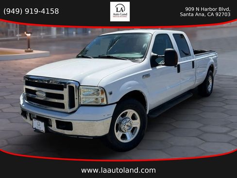 Used 2005 Ford F250 Lariat RWD image 1