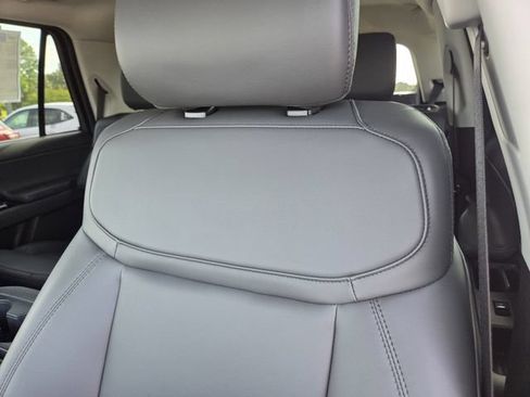 New 2026 Ford Expedition Active RWD image 12
