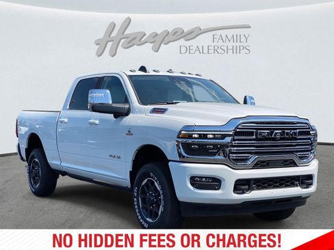 New 2026 RAM 2500 Laramie AWD/4WD image 2