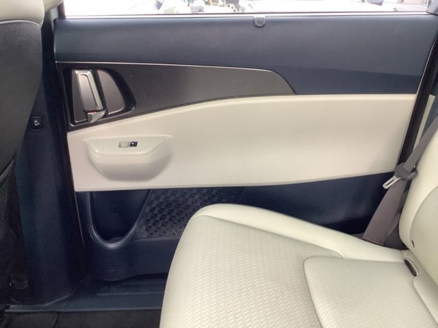 Used 2025 Kia Carnival SX Prestige FWD image 20
