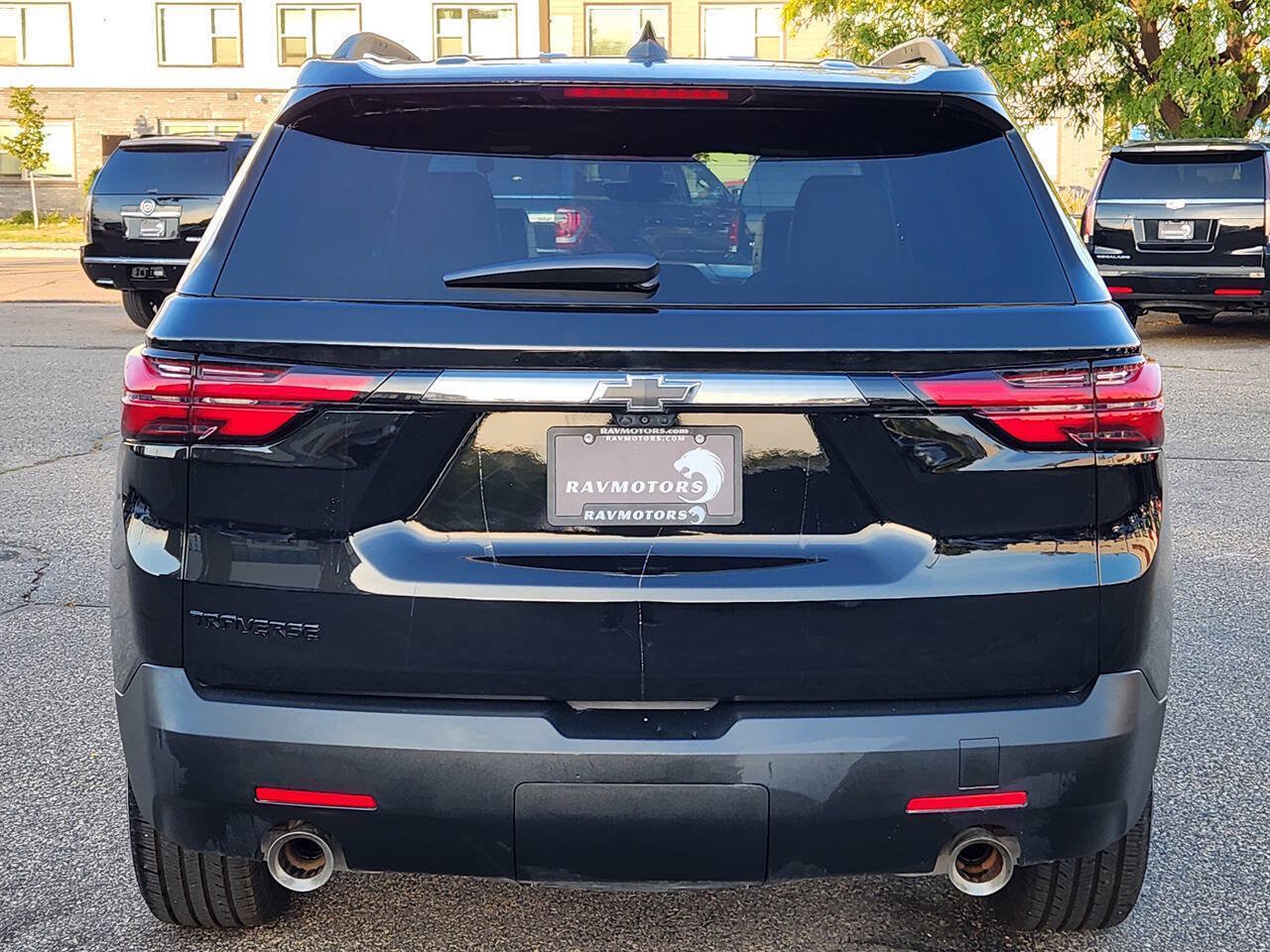 Used 2023 Chevrolet Traverse RS AWD/4WD image 9