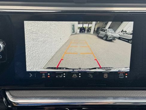 Used 2024 GMC Sierra 1500 Denali AWD/4WD image 23
