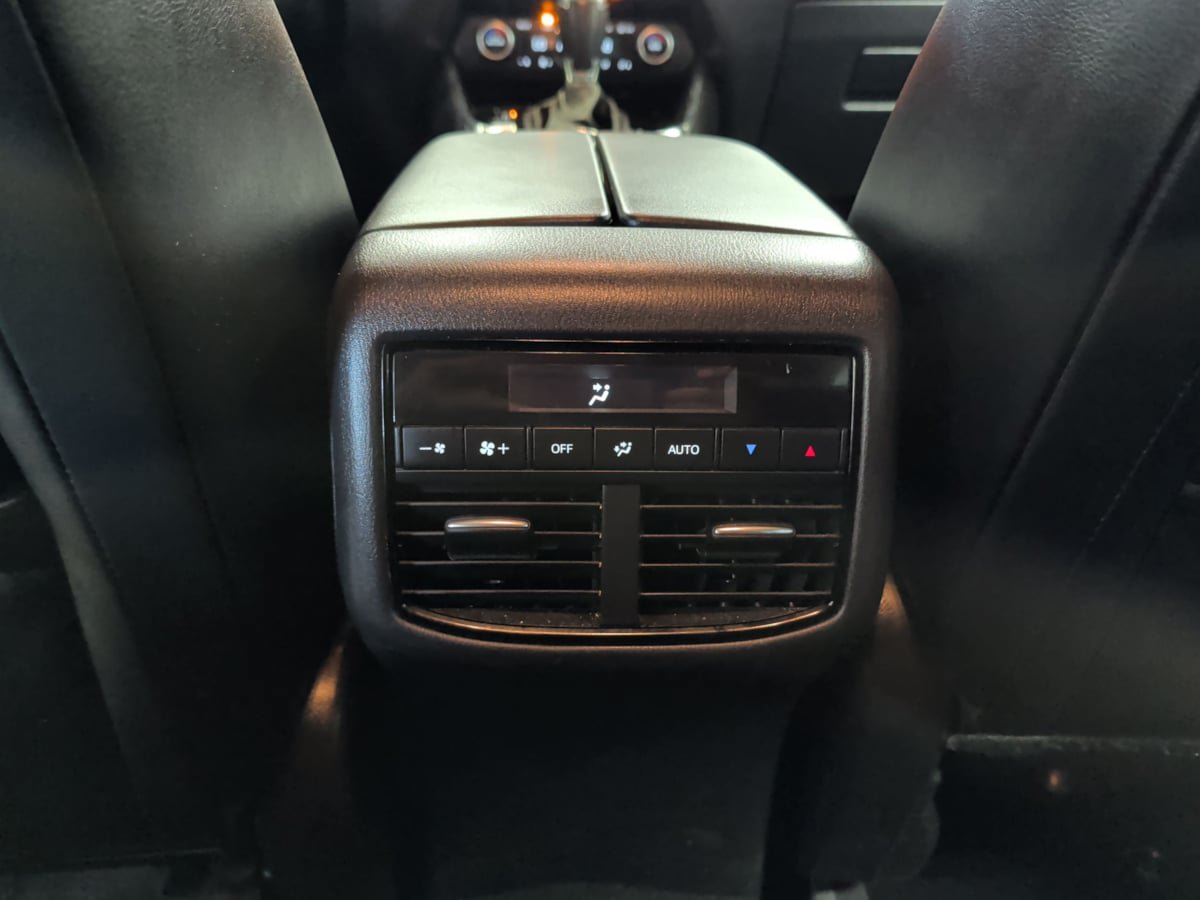 Used 2018 MAZDA CX-9 Touring w/ Touring Premium Package AWD/4WD image 25