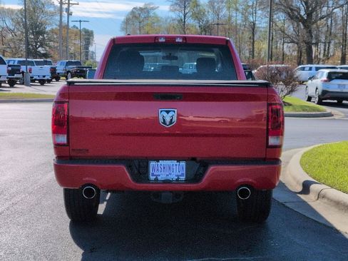 Used 2014 RAM 1500 Express image 6