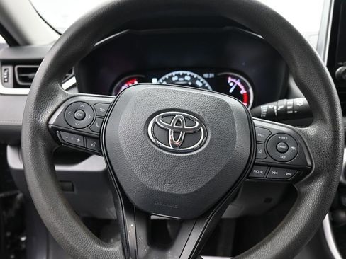 Used 2023 Toyota RAV4 XLE image 21
