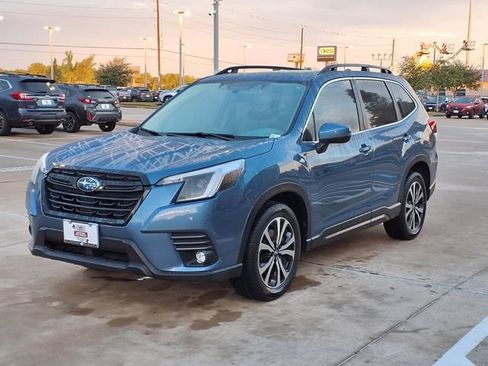 Certified 2024 Subaru Forester Limited AWD/4WD image 3