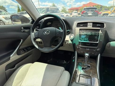 Used 2009 Lexus IS 250 AWD image 8