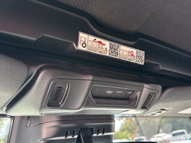 Used 2024 Jeep Wrangler Unlimited AWD/4WD image 12