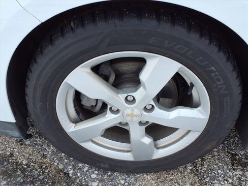 Used 2012 Chevrolet Volt Premium w/ Premium Trim Package image 11