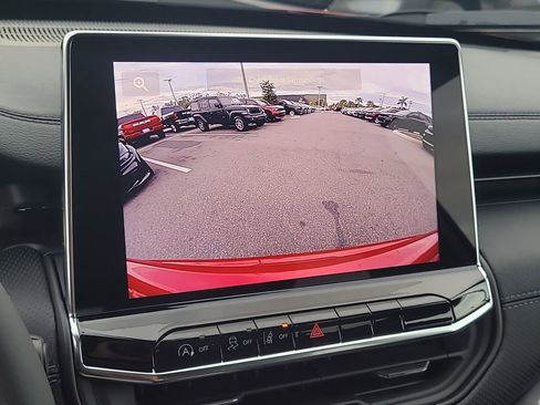 New 2026 Jeep Compass Latitude image 20