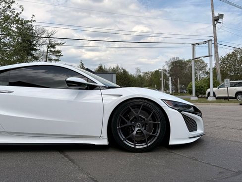 Used 2017 Acura NSX image 17