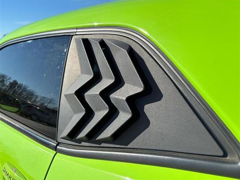 Used 2015 Dodge Challenger R/T image 20