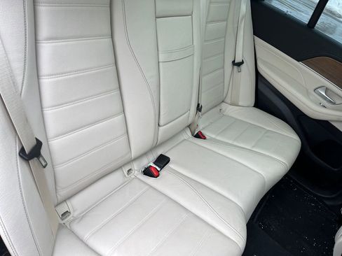 Used 2023 Mercedes-Benz GLE 450 4MATIC image 18