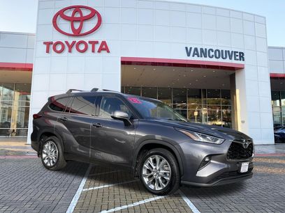 Used 2023 Toyota Highlander Limited