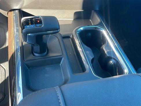 New 2026 GMC Sierra 1500 Elevation image 19